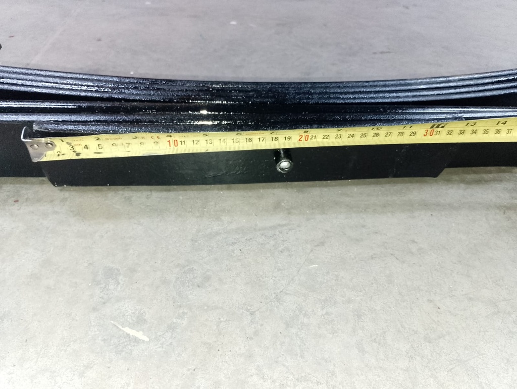 Juego hojas de resorte traseras toyota 4wd 84/88